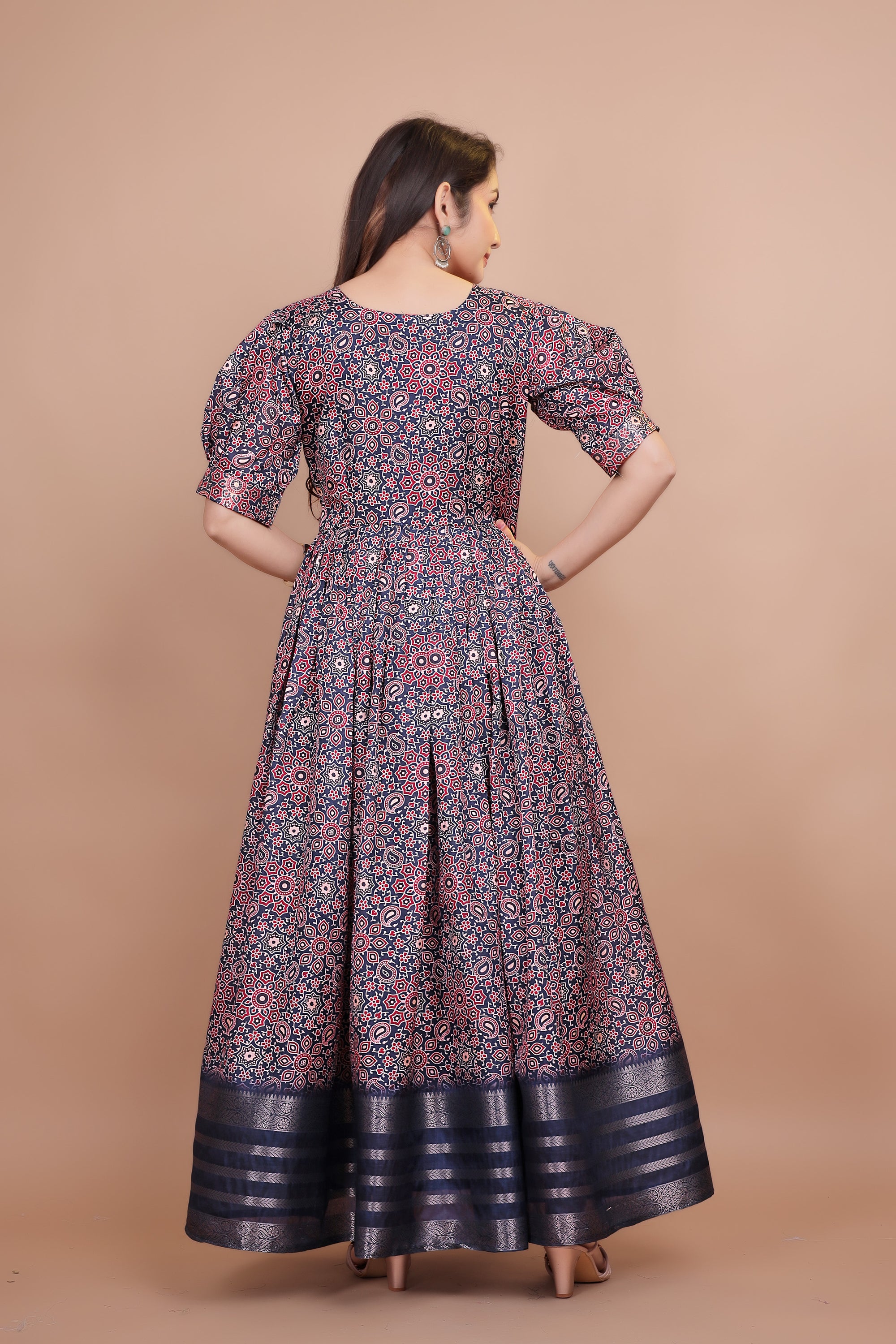 Amazing Designer Gown With Wooven Border