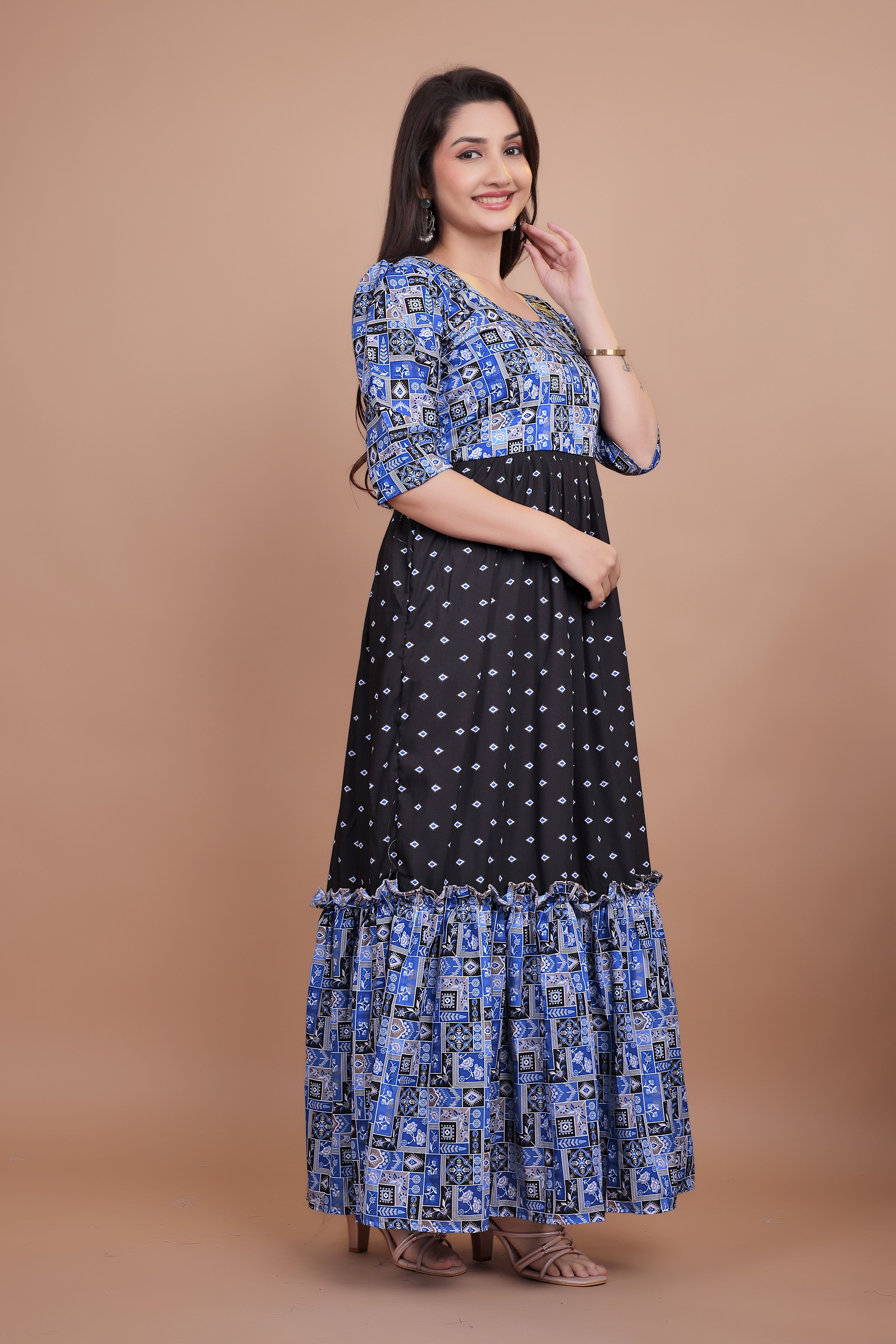 Beautiful Designer Gown With Mix & Match Designing