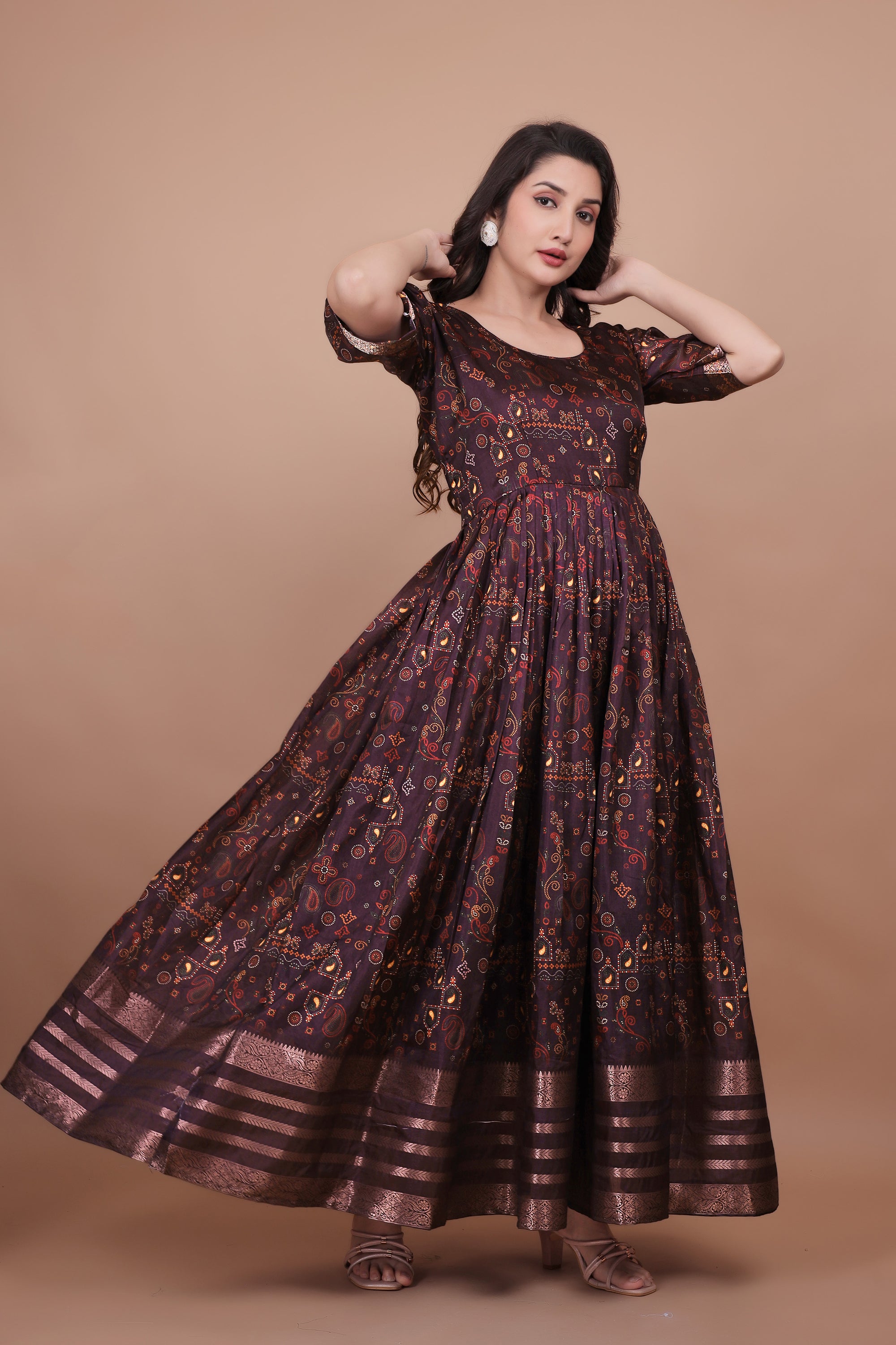 Amazing Designer Gown With Zari Wooven Border