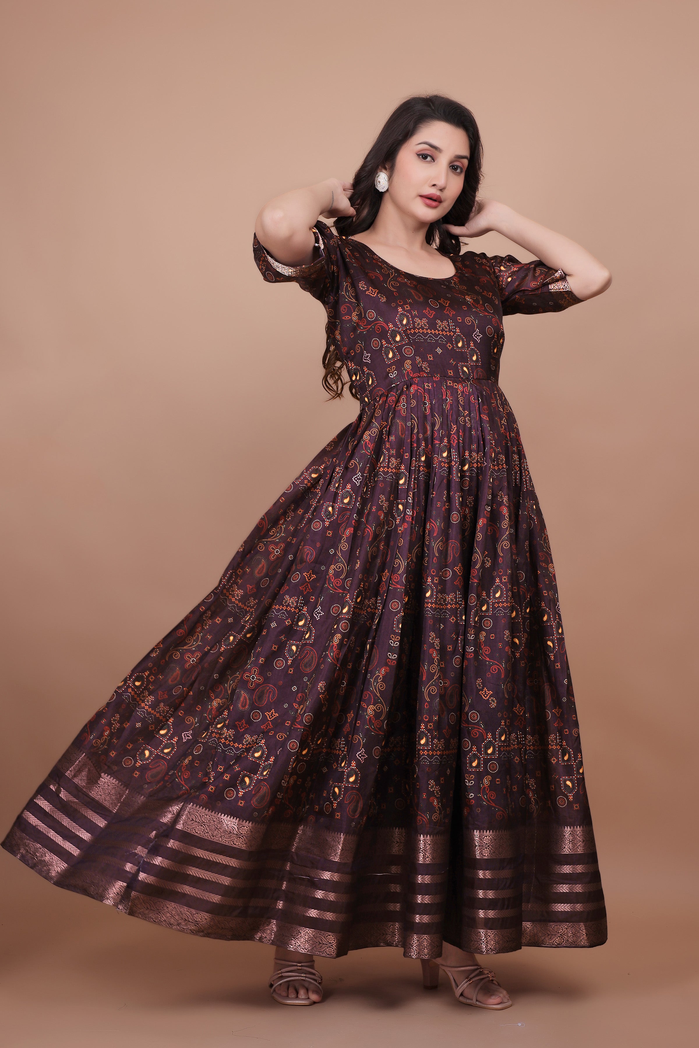 Amazing Designer Gown With Zari Wooven Border