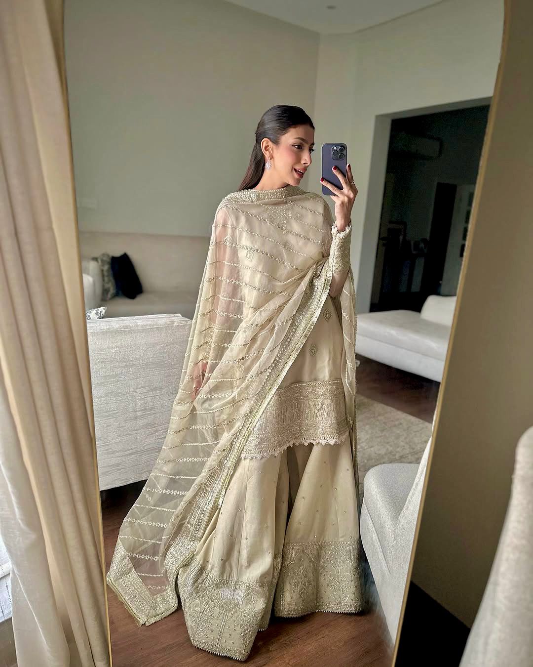 PARTY WEAR SPACIAL SHARARA SET