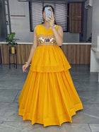 Traditional Leheriya sets 🥰👜