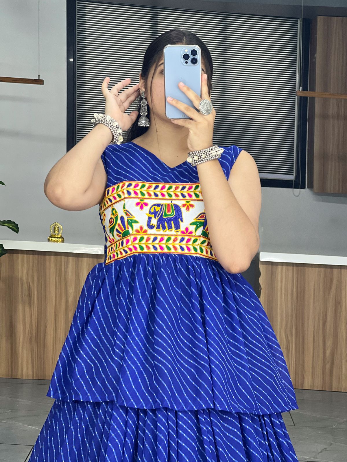 Traditional Leheriya sets 🥰👜