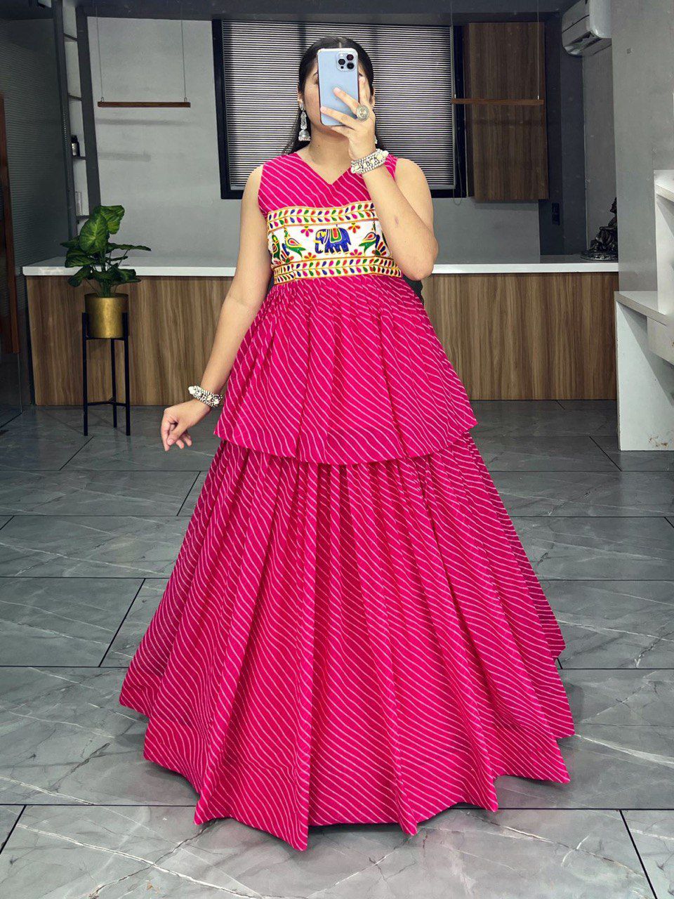 Traditional Leheriya sets 🥰👜