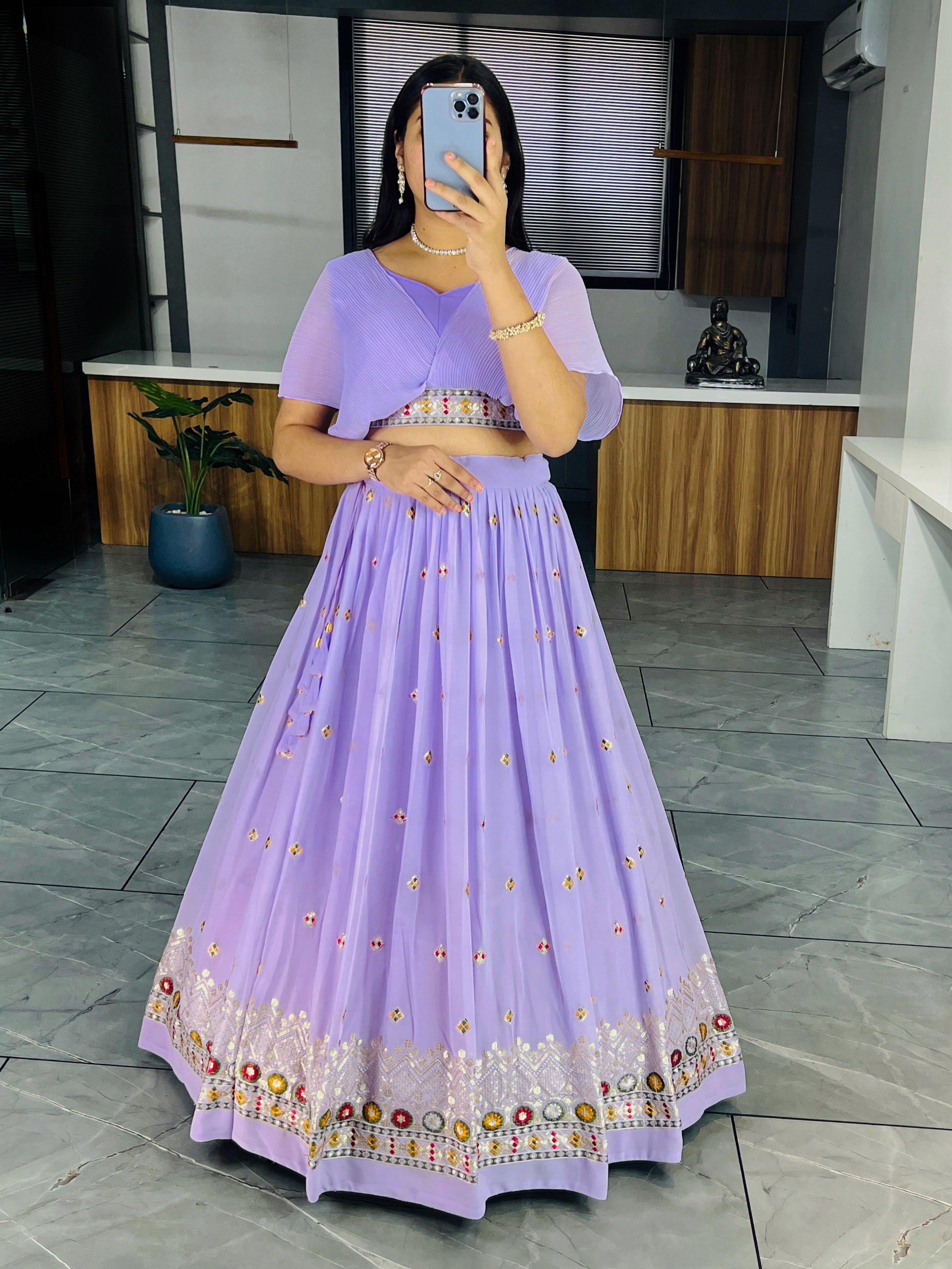 Modern Crop Top Lehengas With This Intriguing Crop Top Design