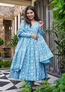 Beautiful Heavy Cotton 60*60 Printed Anarkali Kurti And Full Printed Pant And Dupatta