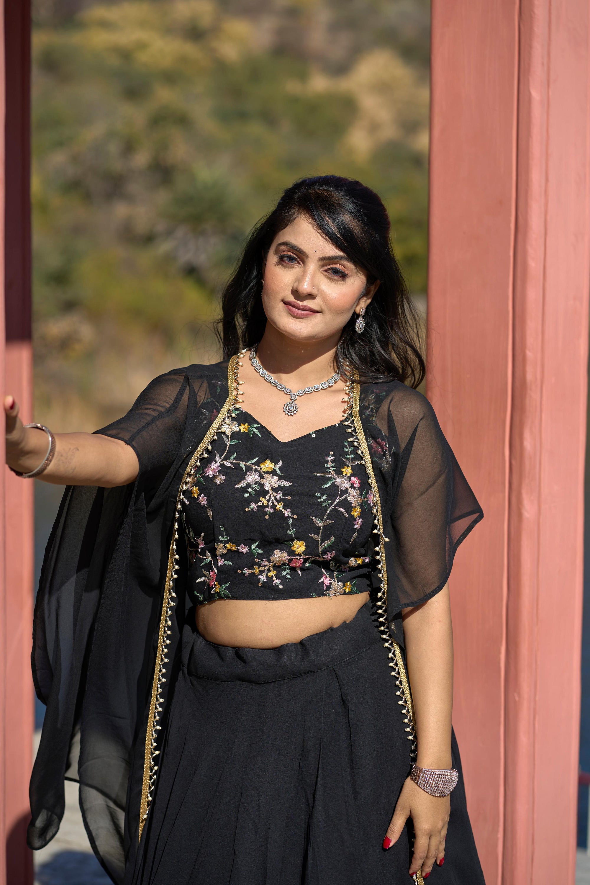 Indo Western Ethnic Lehenga Set👜 ✨