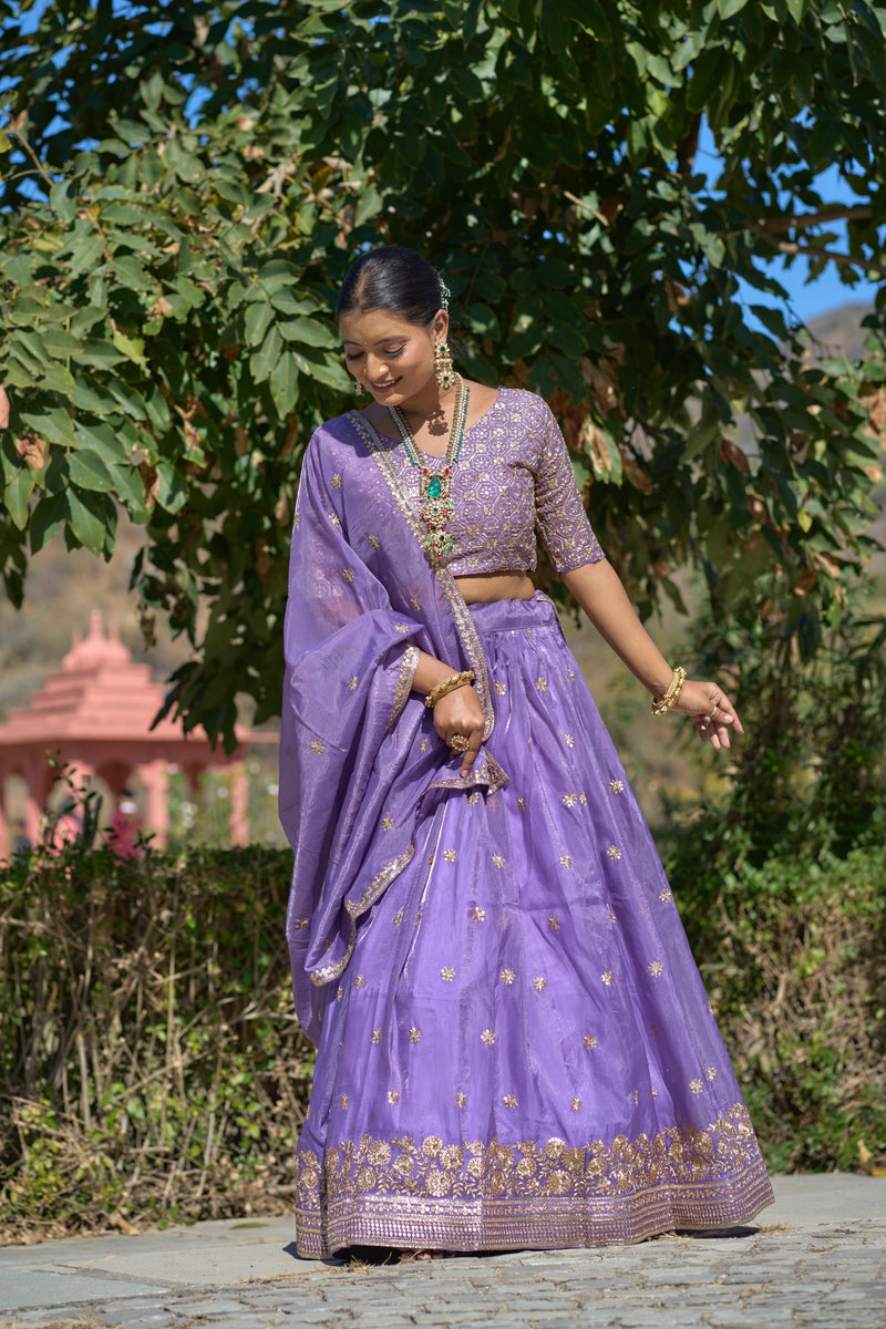 Gold Crush Purple Embroidery Lehenga👜 ✨