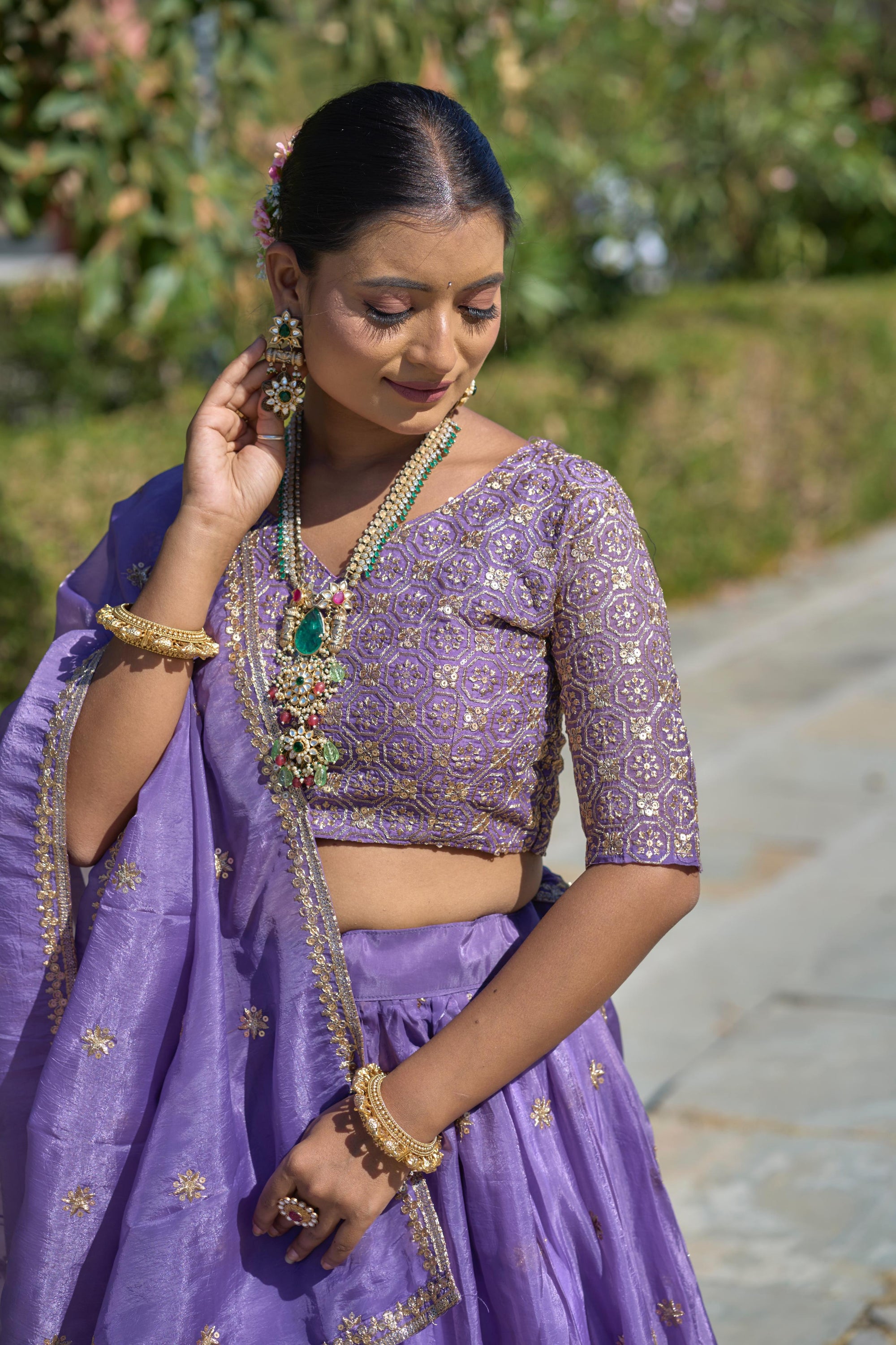 Gold Crush Purple Embroidery Lehenga👜 ✨
