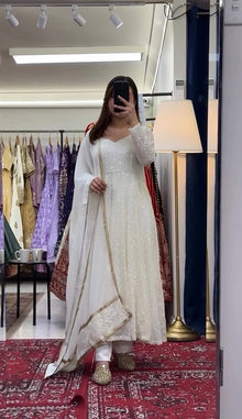 Off-White Readymade Anarkali Suit 3 PIS