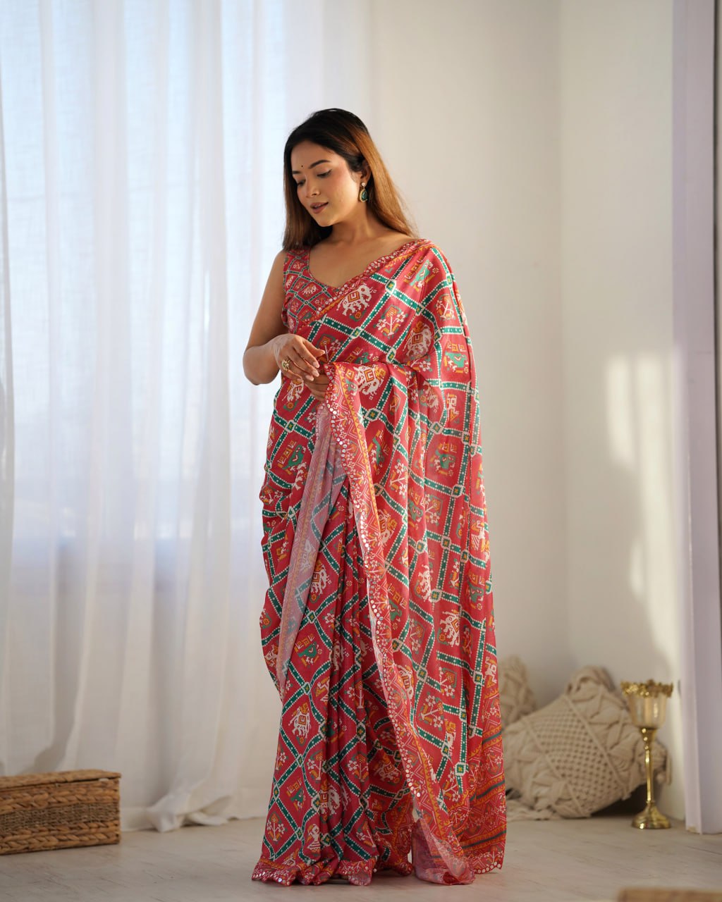 Beautiful And Amazing Heavy Chinnon Saree With Printed Blouse Design