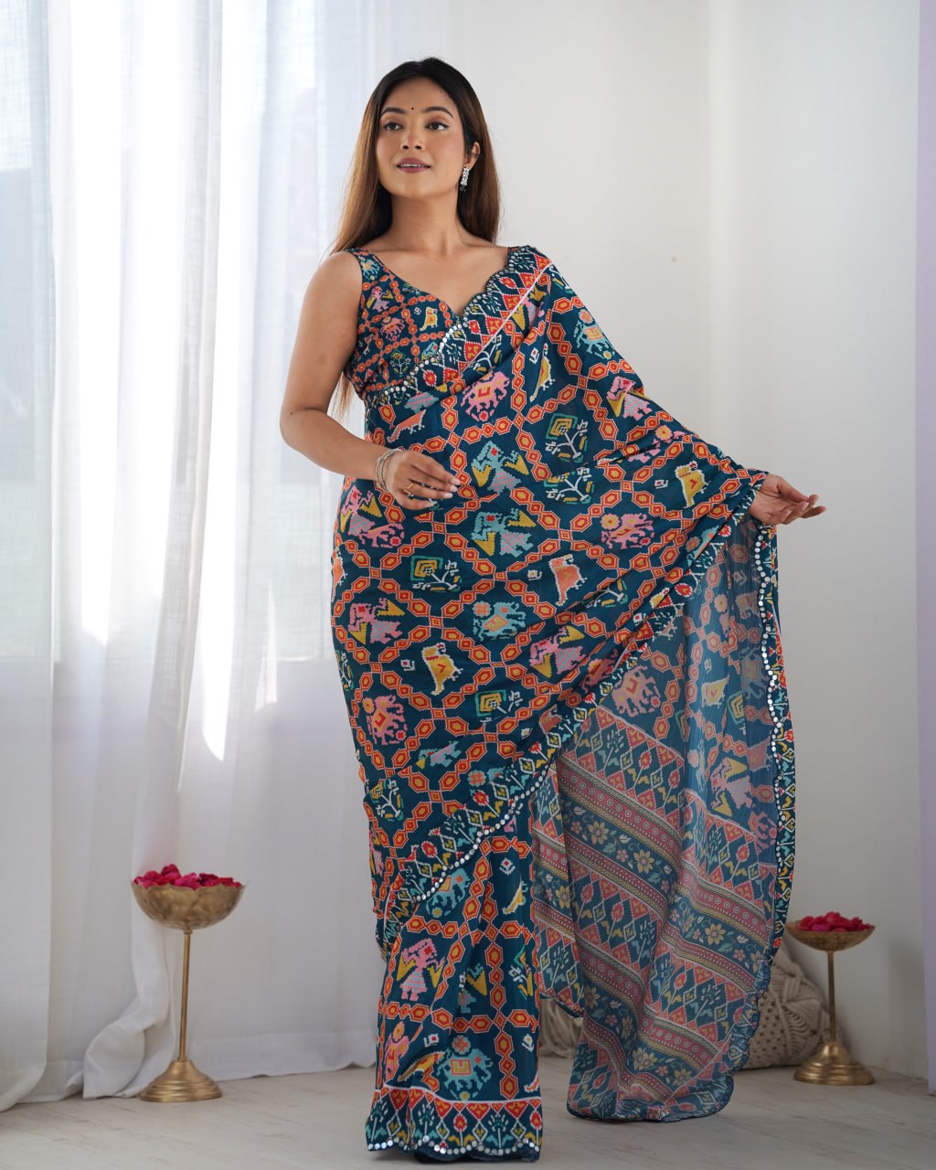 Beautiful And Amazing Chinnon Saree With Printed Blouse