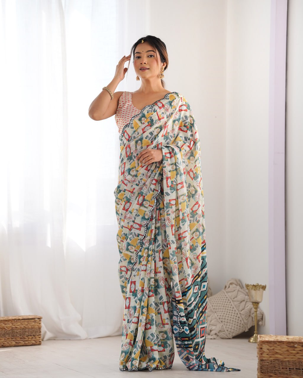 Most Beautiful heavy Chinnon Saree With Printed Design For Women's