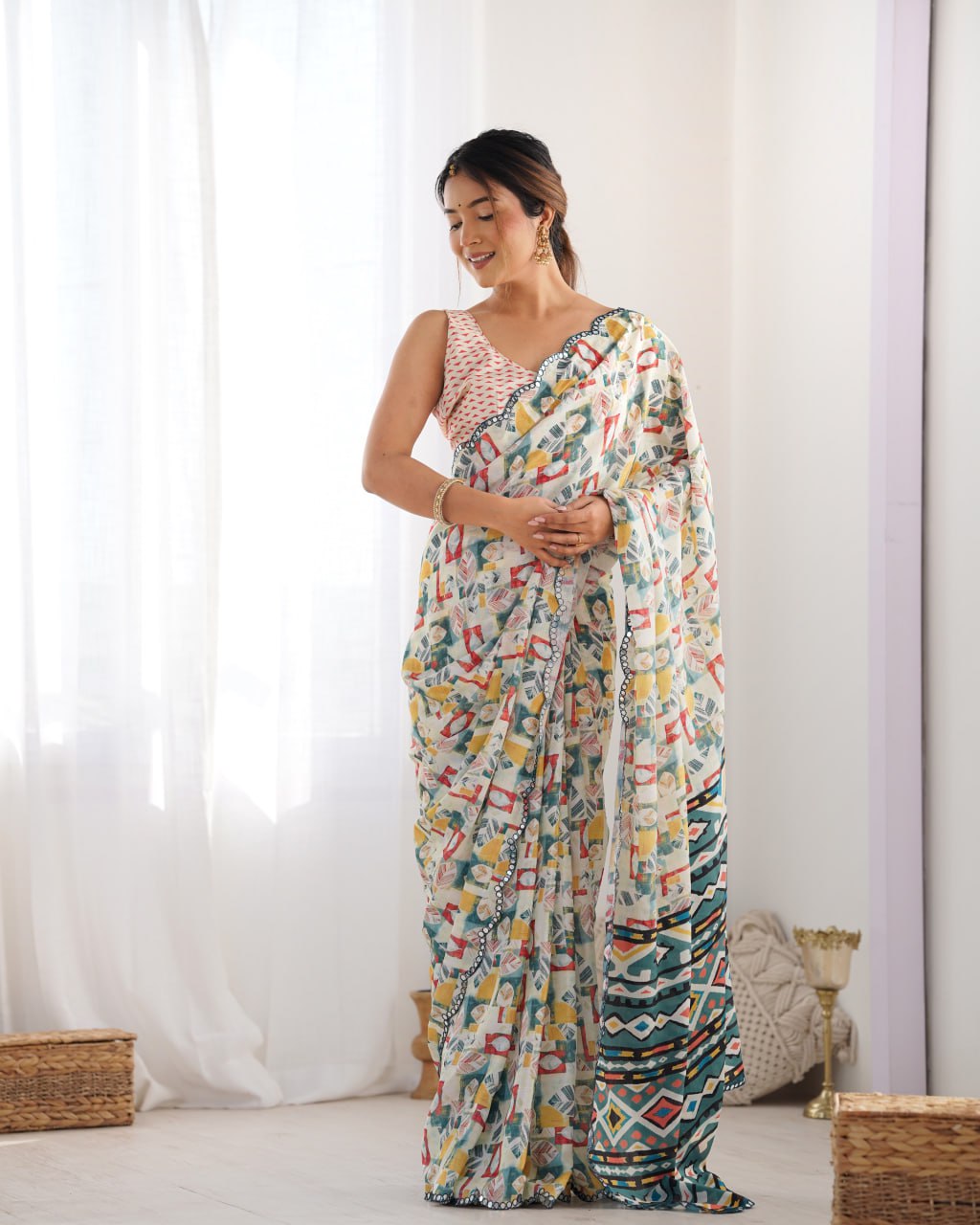 Most Beautiful heavy Chinnon Saree With Printed Design For Women's