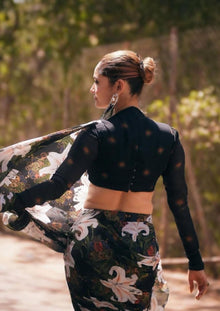 Black Flower Georgette Saree🍃