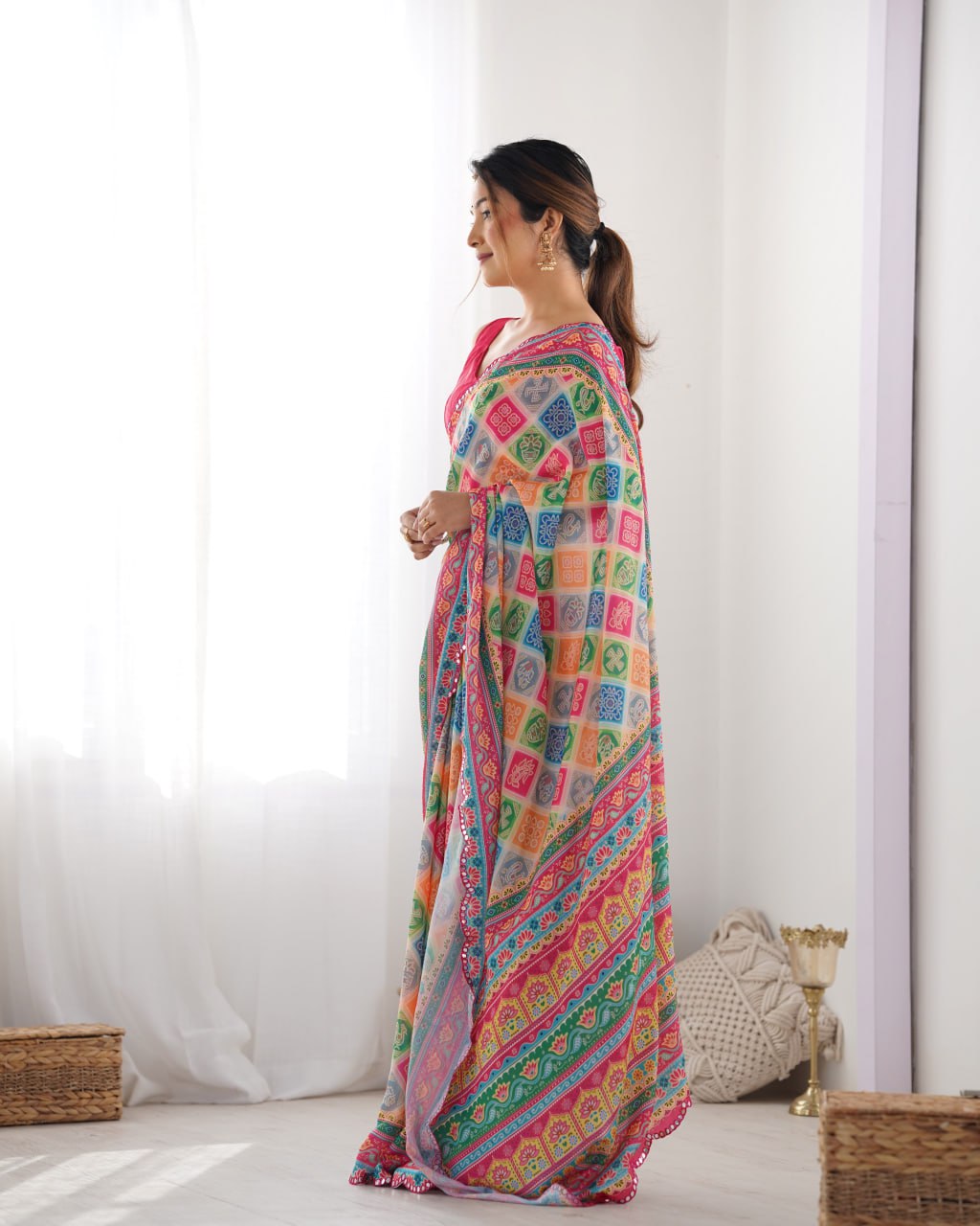 Most Beautiful and Colurfull Heavy Chinnon  Saree With Kutchi Print Border