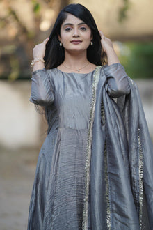 Gold Crush Gown With Dupatta 👜✨