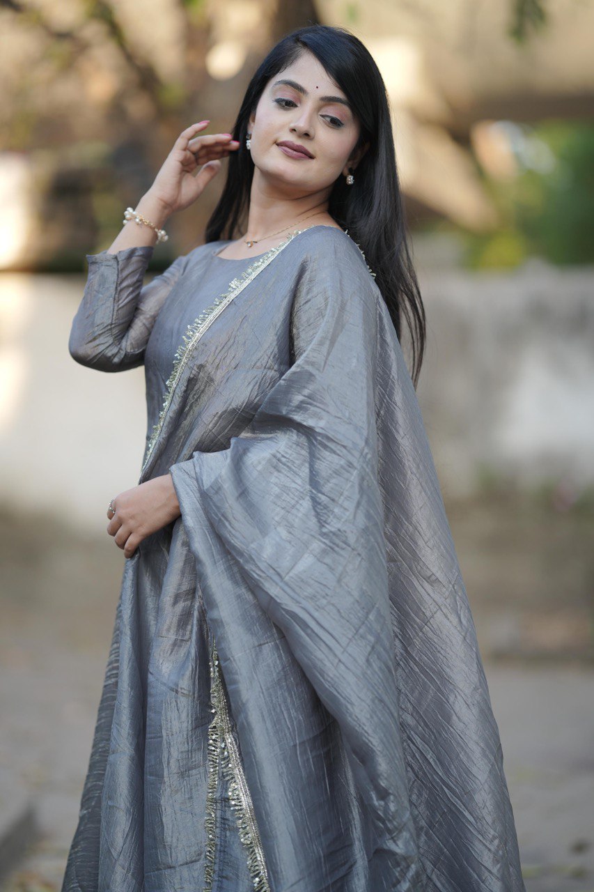 Gold Crush Gown With Dupatta 👜✨