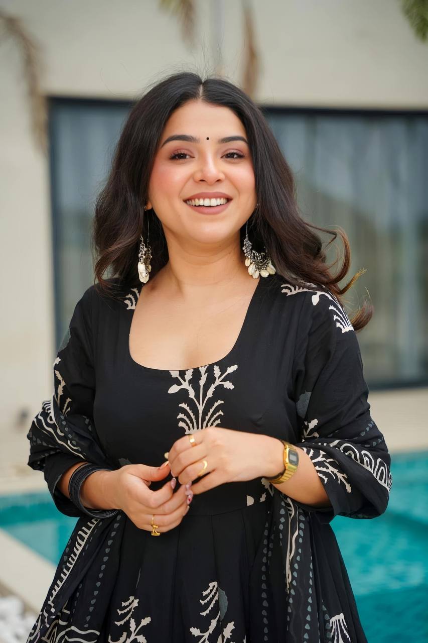 Anarkali 3 PIS Suit👗