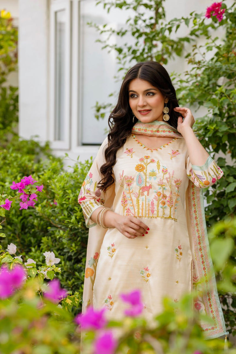 BEIGE KURTI-PANT & DUPATTA WITH FLORAL DESIGN FOR WOMENS