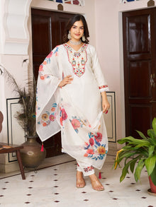 CHANDERI SILK 3 PIS KURTI WITH EMBROIDERY DESIGNING ON IT FOR WOMENS