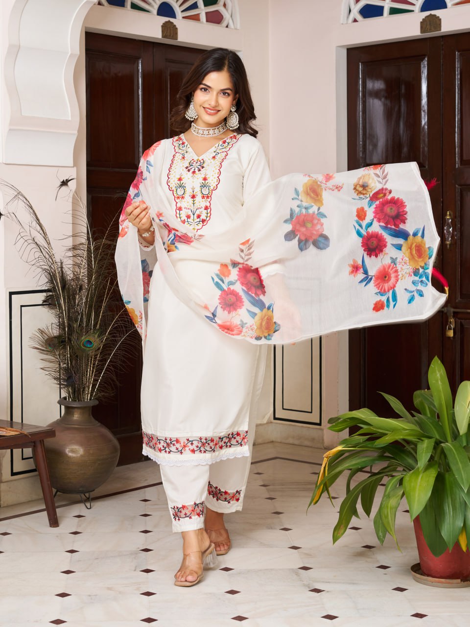 CHANDERI SILK 3 PIS KURTI WITH EMBROIDERY DESIGNING ON IT FOR WOMENS