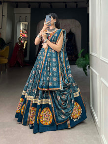 Festive Rayon Navratri Lehenga Choli Set with Foil Print, Gamthi Patchwork & Gota Lace – Includes Blouse, Dupatta & Purse