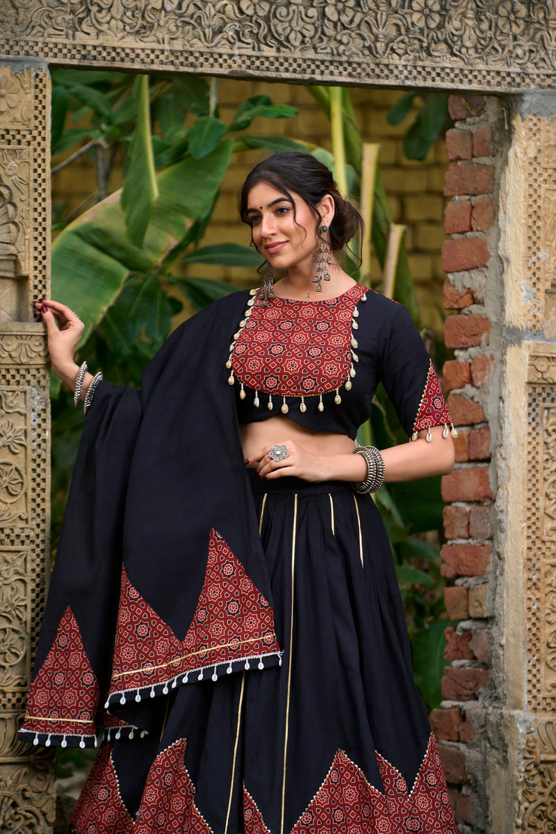 Elegant Black Navratri Lehenga Choli Set with Printed Detailing, Gota Patti & Kodi Lace Accents – Pure Cotton